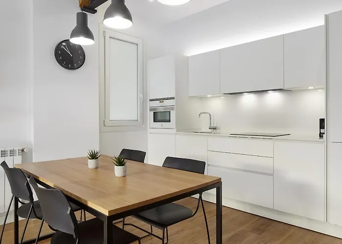 Always Easy I Zurriola