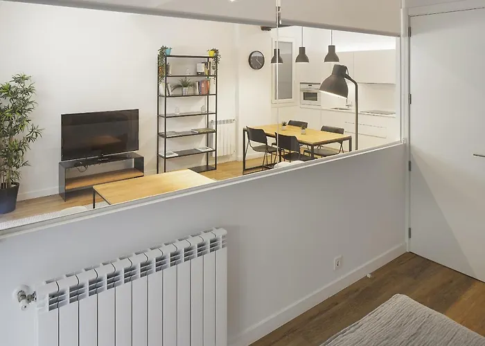 Always Easy I Zurriola San Sebastian