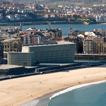 Always Easy I Zurriola Διαμέρισμα