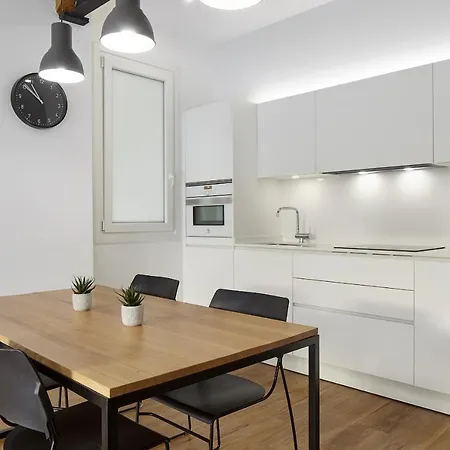 Always Easy I Zurriola